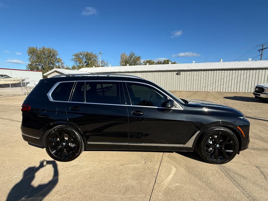 2024 BMW X7 xDrive40i - Main Image