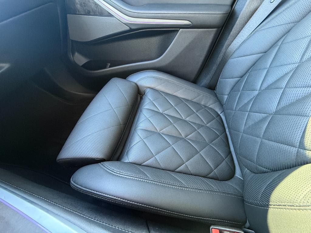 2024 BMW X7 xDrive40i - Image 4