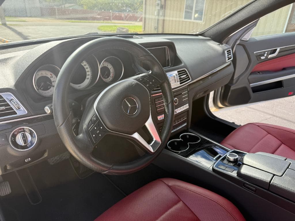 2017 Mercedes-Benz E-Class E 400 4MATIC - Image 3